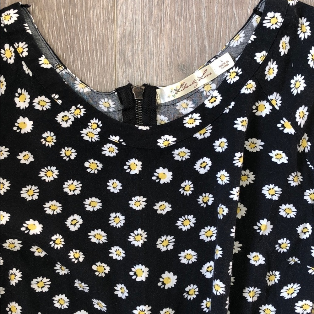 Oversized Sunflower Print Shirt - Picture 9 of 9